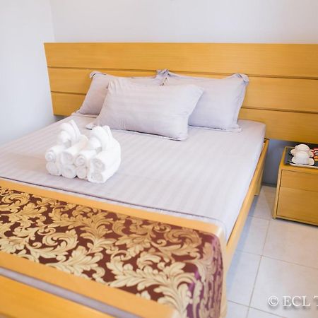 Ecl Travellers Inn Aklan Экстерьер фото